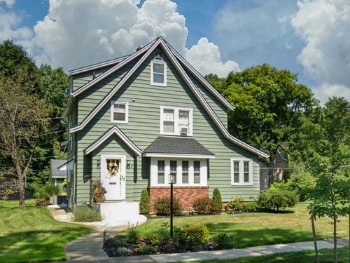653 Winona Blvd, Irondequoit, NY, 14617-3423 | Card Image