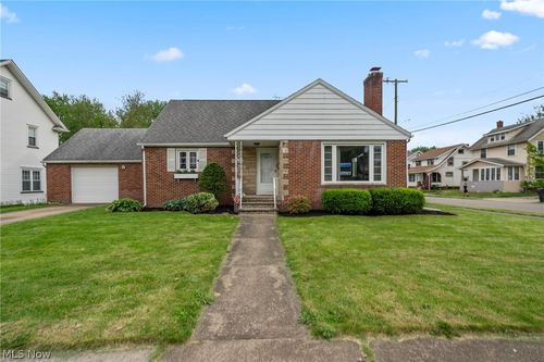 626 22nd St Nw, Canton, OH, 44709-3876 | Card Image