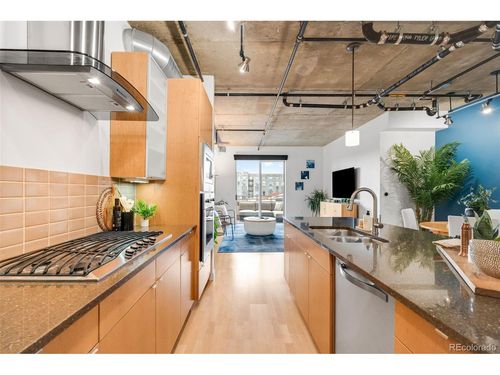 501-2229 Blake St, Denver, CO, 80205-3063 | Card Image