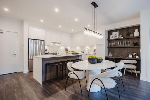 405-32174 George Ferguson Way, Abbotsford, BC, V2T0L3 | Card Image