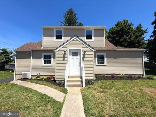 407 W Summit Ave, WILMINGTON, DE, 19804-1811 | Card Image