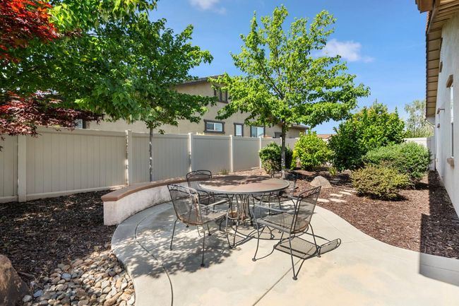2476 Chimney Point Ln, House other with 2 bedrooms, 2 bathrooms and null parking in Manteca CA | Image 34