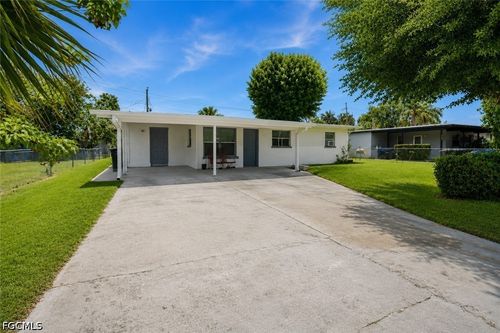 3026 2nd St, FORT MYERS, FL, 33916-1927 | Card Image