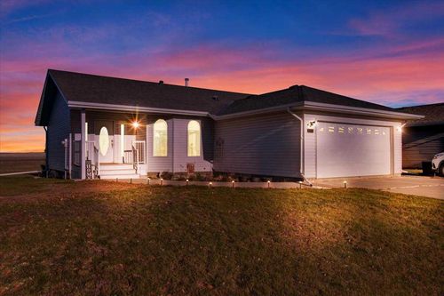 212 3 Avenue E, Hussar, AB, T0J1S0 | Card Image