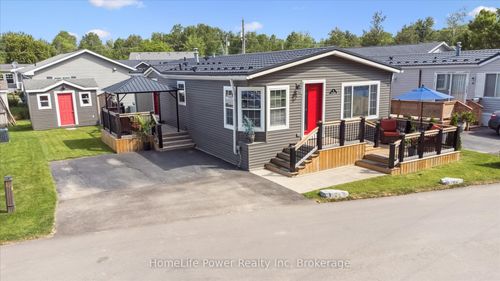 6 Pavillion Rd, Puslinch, ON, N0B2J0 | Card Image