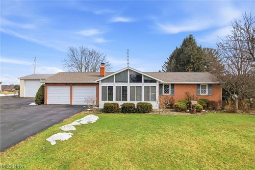 9106 Moulin Ave Ne, Alliance, OH, 44601-9778 | Card Image