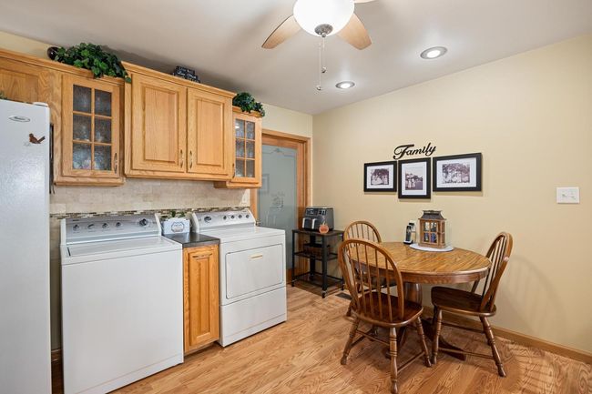 107 E Hickory St, House other with 2 bedrooms, 1 bathrooms and 2 parking in Chatsworth IL | Image 19