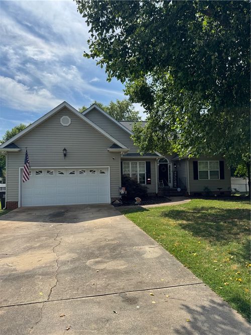 105 Ashby Ct, Anderson, SC, 29625-1937 | Card Image