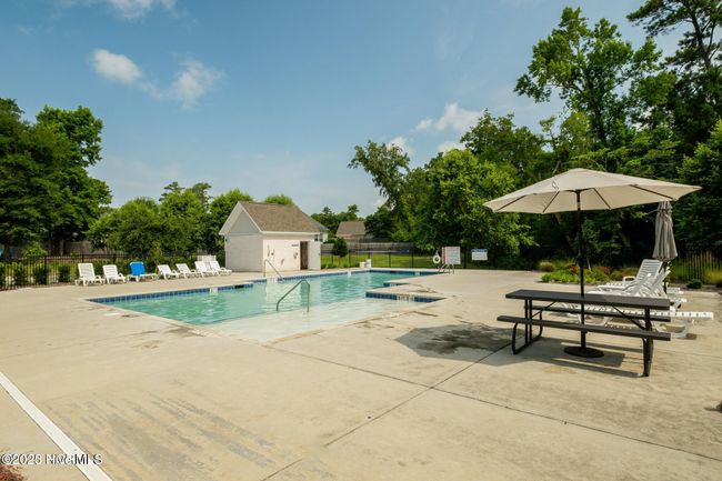 354 Crown Pointe Dr, House other with 3 bedrooms, 3 bathrooms and 2 parking in Hampstead NC | Image 40