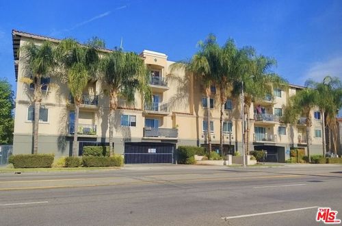 208-13941 Sherman Way, Van Nuys, CA, 91405 | Card Image