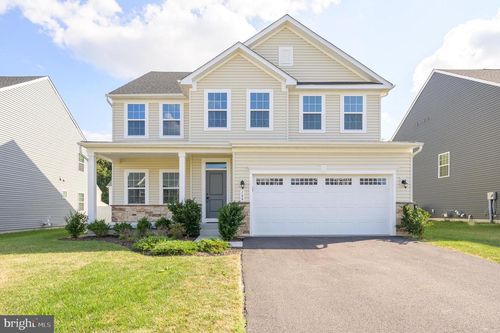 196 Machias Cir, MARTINSBURG, WV, 25403-1761 | Card Image
