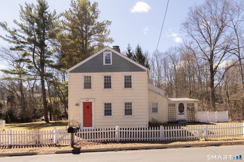 1187 Mount Carmel Ave, Hamden, CT, 06518-1613 | Card Image