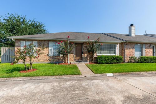 1032 Sunmeadow Dr, Beaumont, TX, 77706-3967 | Card Image