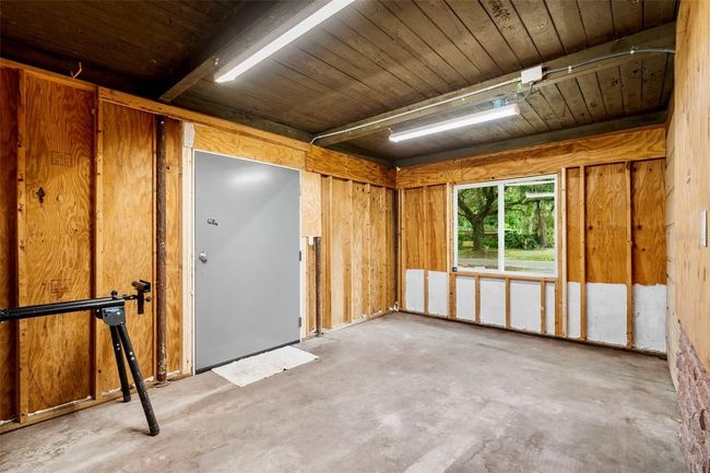 1604 Ne 7 Th St, House other with 5 bedrooms, 3 bathrooms and null parking in Gainesville FL | Image 26
