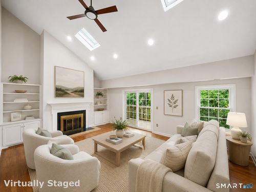 39-3 Valley View Rd, Norwalk, CT, 06851-1054 | Card Image