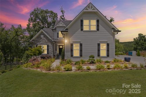 5870 Wood Duck Way, Catawba, NC, 28609-8389 | Card Image