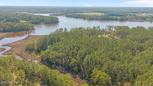 105 Sumter Ct, Havelock, NC, 28532-9781 | Card Image