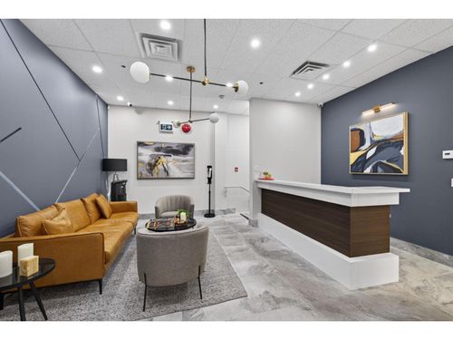 359-8158 128 St, Surrey, BC, V3W1R1 | Card Image