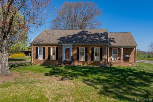 3365 Foundry Creek Rd, Alberta, VA, 23821-3007 | Card Image