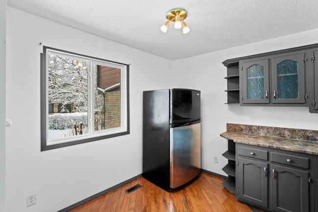 77 - 210 86 Avenue Se, Home with 3 bedrooms, 1 bathrooms and 1 parking in Calgary AB | Image 5