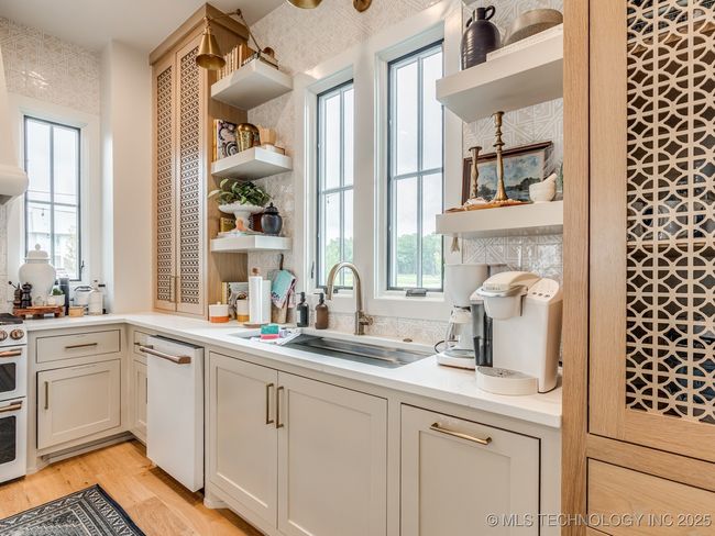 56 Center Ln, House other with 4 bedrooms, 4 bathrooms and null parking in Carlton Landing OK | Image 12