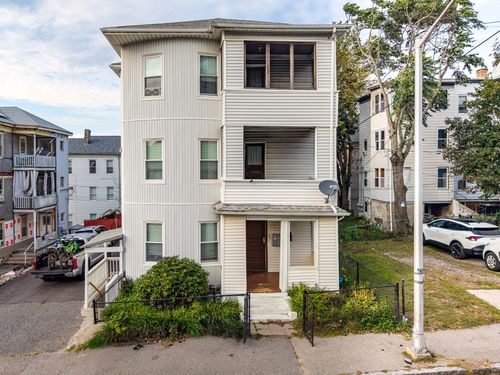 33 Jefferson St, Worcester, MA, 01604-4669 | Card Image