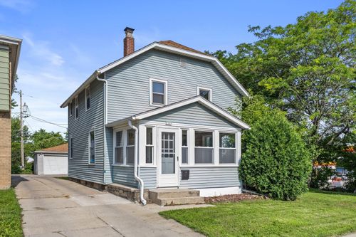 2325 S 76th St, WEST ALLIS, WI, 53219-1848 | Card Image