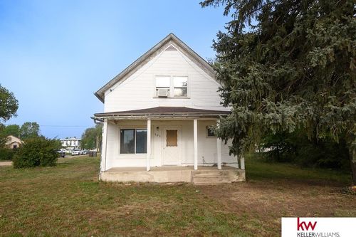 305 N Cedar St, Red Cloud, NE, 68970-2361 | Card Image