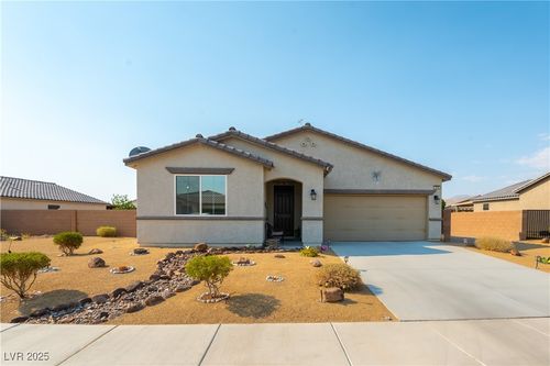 3592 E Wallowa Dr, Pahrump, NV, 89061-0172 | Card Image