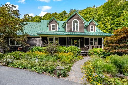 120 Lane Gate Rd, Cold Spring, NY, 10516-3530 | Card Image
