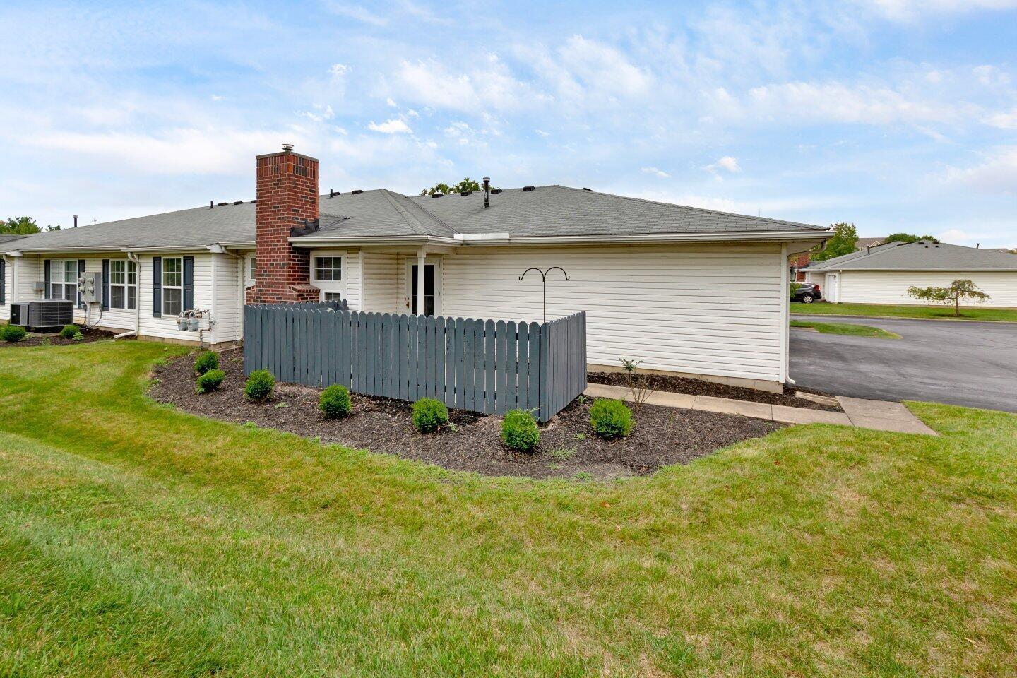 Greyhawk Cir, Columbus, OH 43240