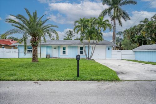 4541 Sw 28th Ter, Fort Lauderdale, FL, 33312-5660 | Card Image
