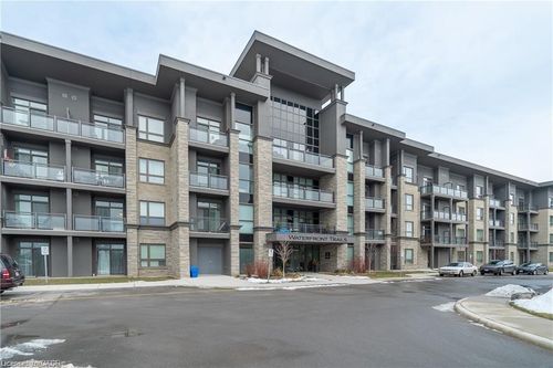 315-35 Southshore Cres, Stoney Creek, ON, L8E0J2 | Card Image