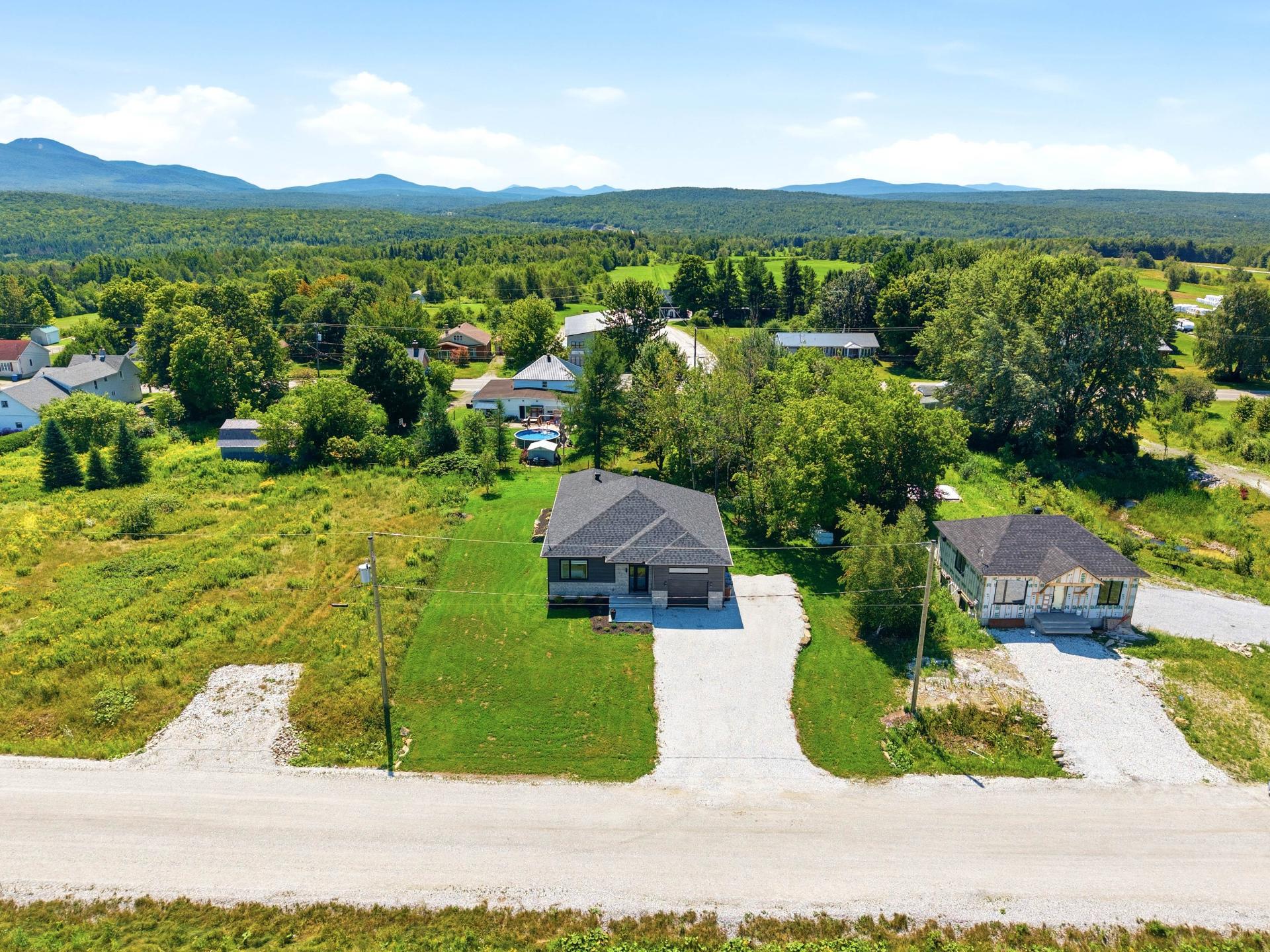 Residential in Bonsecours 5