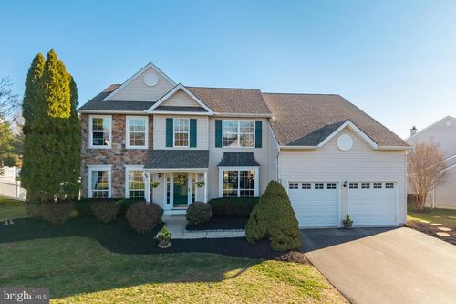 891 Winding River Ln, Phoenixville, PA, 19460-5100 | Card Image