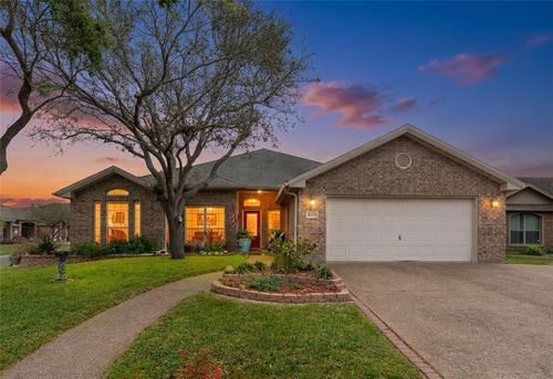 8302 Dawson Court Court, Corpus Christi, TX, 78414 | Card Image