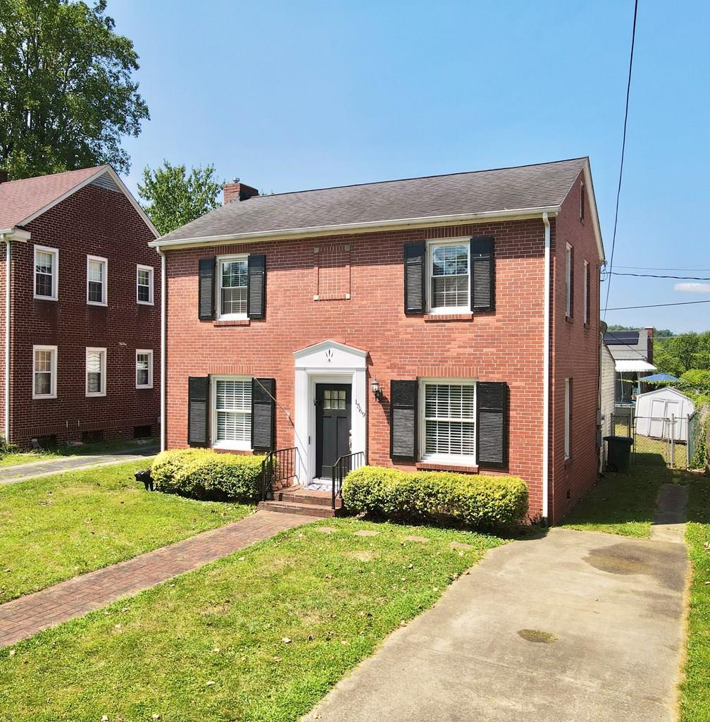 Upland Rd, Huntington, WV 25701
