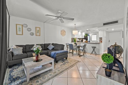 708-5700 Nw 2nd Ave, Boca Raton, FL, 33487-3841 | Card Image