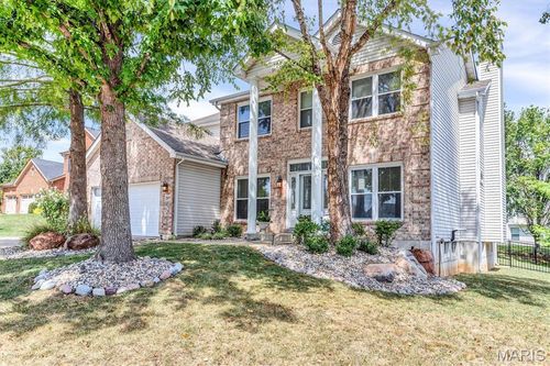 205 Vista Pointe Ct, Saint Peters, MO, 63376-2286 | Card Image
