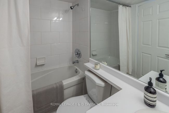 207 - 485 Rosewell Ave, Condo with 1 bedrooms, 1 bathrooms and 1 parking in Toronto ON | Image 19