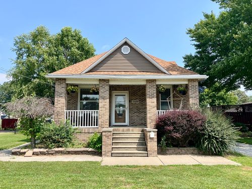 1420 E Main St, Streator, IL, 61364-3147 | Card Image