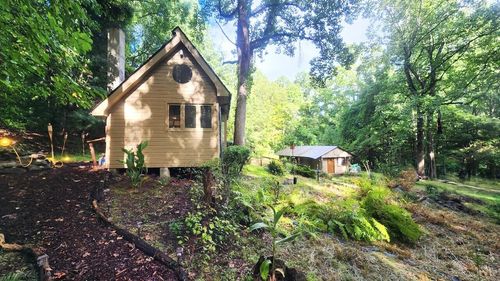 9737 Pine Forest Rd, Floyd, VA, 24091 | Card Image