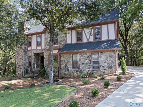 1407 Bramblewood Dr Se, Huntsville, AL, 35801-1367 | Card Image