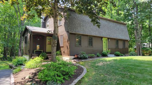 110 Rocky Hill Rd, Somersworth, NH, 03878-2817 | Card Image