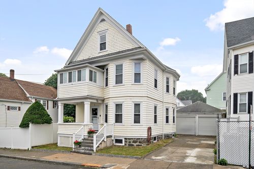1 Elwood St, Everett, MA, 02149-3104 | Card Image