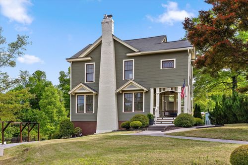 330 Crestway Dr, Chattanooga, TN, 37411-3101 | Card Image