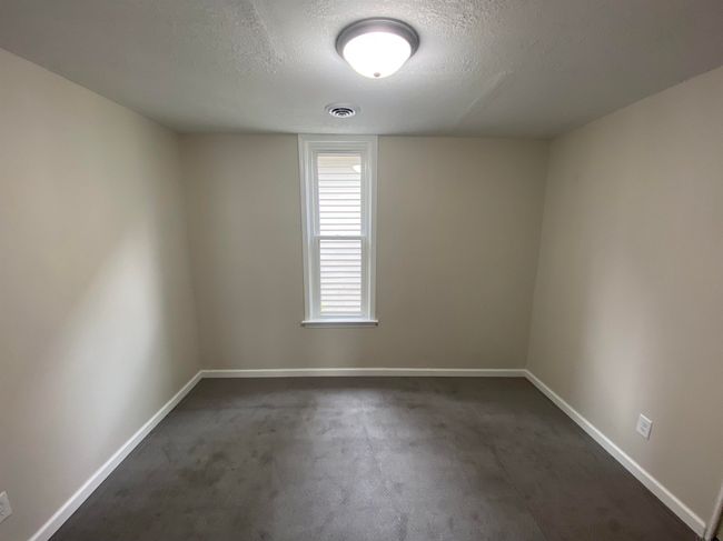 443 E Washington St, House other with 3 bedrooms, 2 bathrooms and null parking in Huntington IN | Image 17