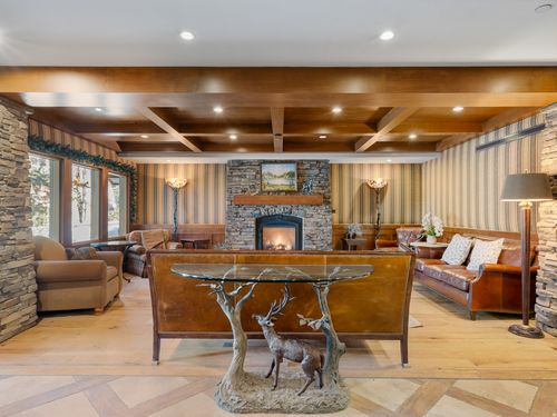 303-12090 Big Cottonwood Rd, Solitude, UT, 84121 | Card Image