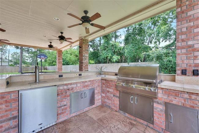 20918 Rose Crossing Ln, House other with 4 bedrooms, 3 bathrooms and 2 parking in Spring TX | Image 7