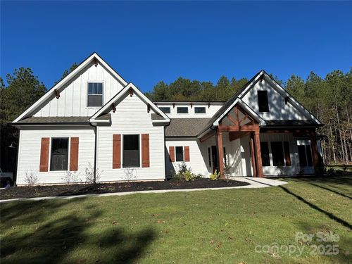 327 Thompson Rd, Taylors, SC, 29687-6842 | Card Image